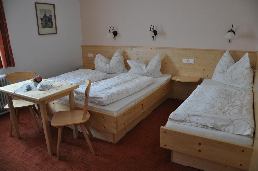 Triebenerhof Otel Oda fotoğraf